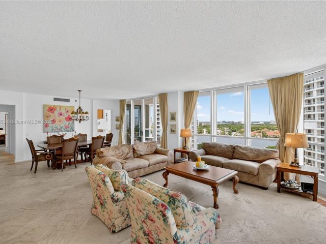 Apartment for sale  Unit #1505 - photo 6287324