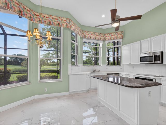 Home for sale at 7411 Ironhorse Boulevard - photo 6281793