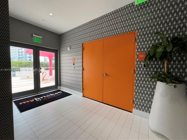 Apartment for sale  Unit #407 - photo 6291366