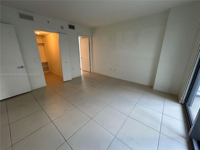 Apartment for sale  Unit #407 - photo 6291377