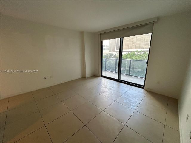 Apartment for sale  Unit #407 - photo 6291379