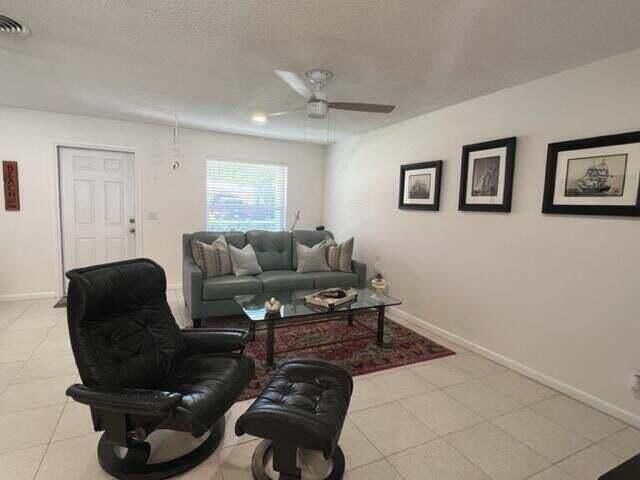 Home for rent at 1260 Manor Drive - photo 6267415