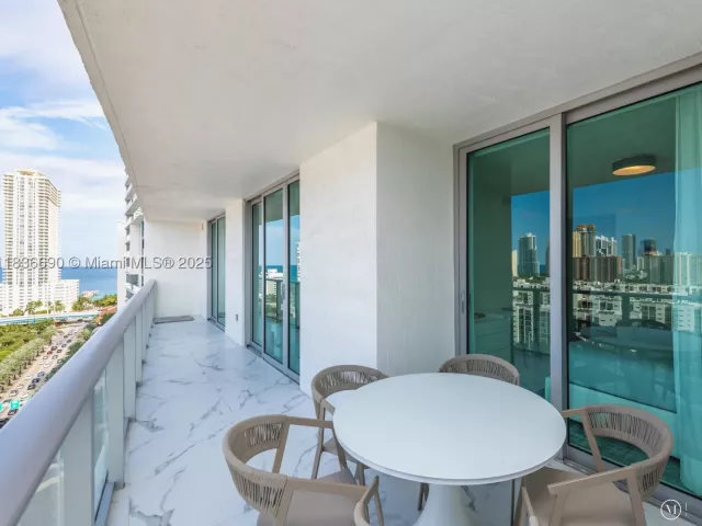 2-bedroom condo for sale in Sunny Isles Beach - 300 Sunny Isles Blvd 5-1605 - MondialRealty