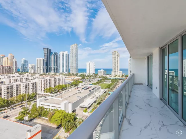 2-bedroom condo for sale in Sunny Isles Beach - 300 Sunny Isles Blvd 5-1605 - MondialRealty