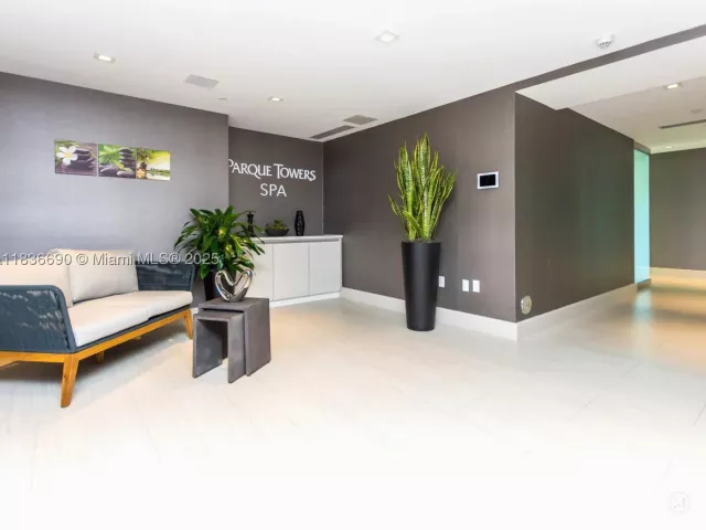2-bedroom condo for sale in Sunny Isles Beach - 300 Sunny Isles Blvd 5-1605 - MondialRealty