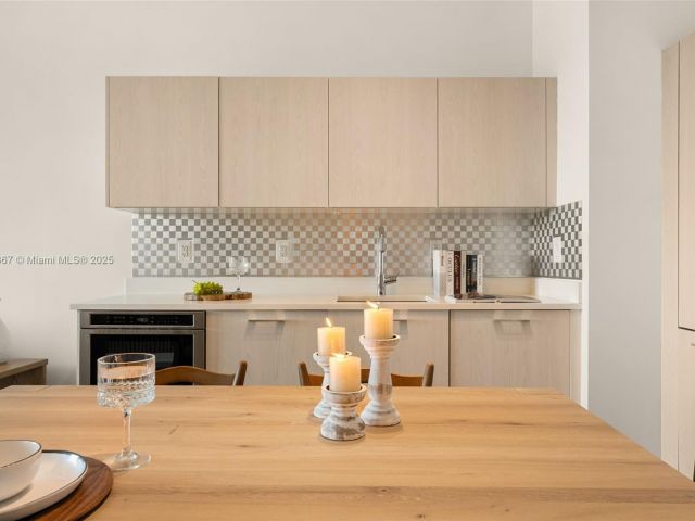 Apartment for rent  Unit #410 - photo 6268264