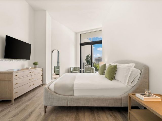 Apartment for rent  Unit #410 - photo 6268268