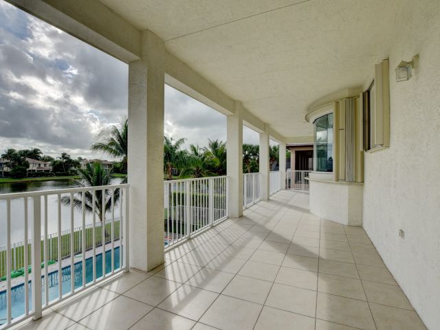 Home for rent at 9544 Barletta Winds Pt Point - photo 6536695