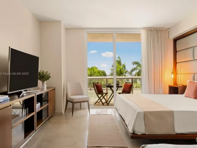 condo for rent in Miami - 50 Biscayne Blvd 411 - MondialRealty