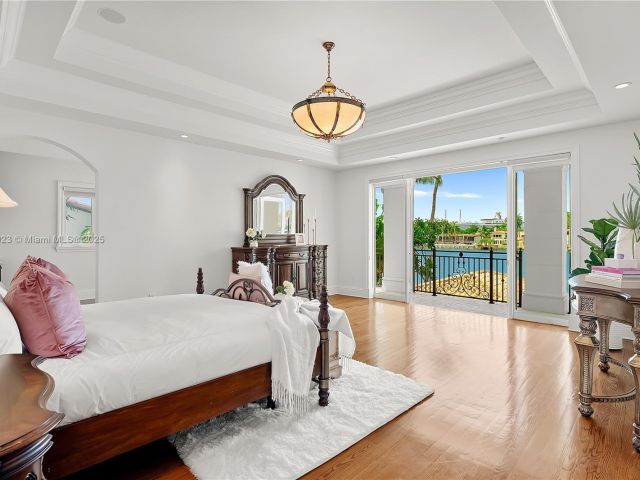 Home for sale at 66 S Hibiscus Dr - photo 6290916