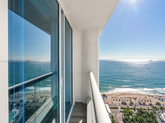 Apartment for sale  Unit #R2205 - photo 6268480