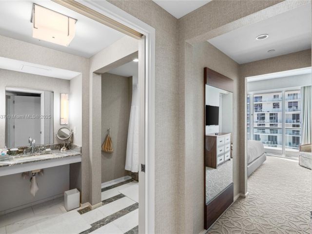 Apartment for sale  Unit #R2205 - photo 6268483