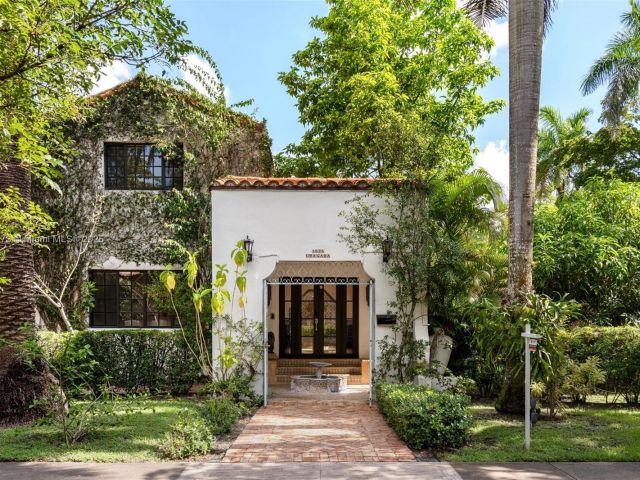 Home for rent at 1624 Granada Blvd - photo 6269410