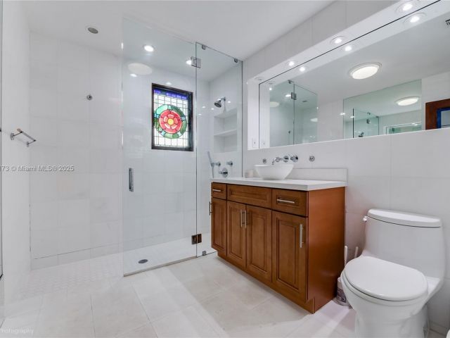 Home for rent at 1624 Granada Blvd - photo 6269419