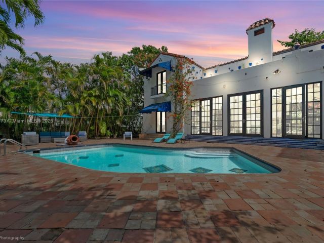 Home for rent at 1624 Granada Blvd - photo 6269425