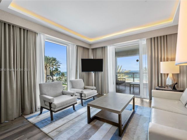 Apartment for sale  Unit #R201 - photo 6268448