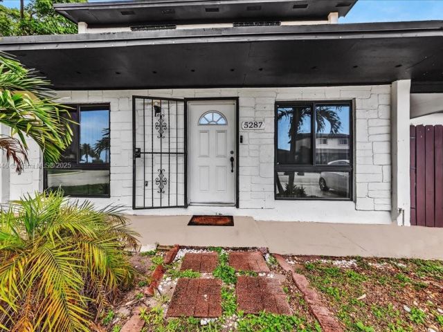 Home for sale at 5287 NW 193rd Ln - photo 6266344