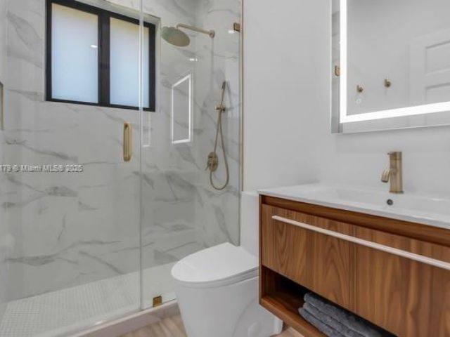 Home for rent at 1543 Bird Rd - photo 6266228