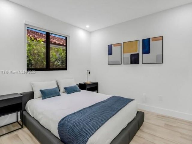 Home for rent at 1543 Bird Rd - photo 6266229