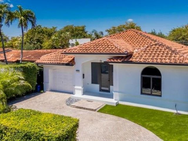 Home for rent at 1543 Bird Rd - photo 6266238