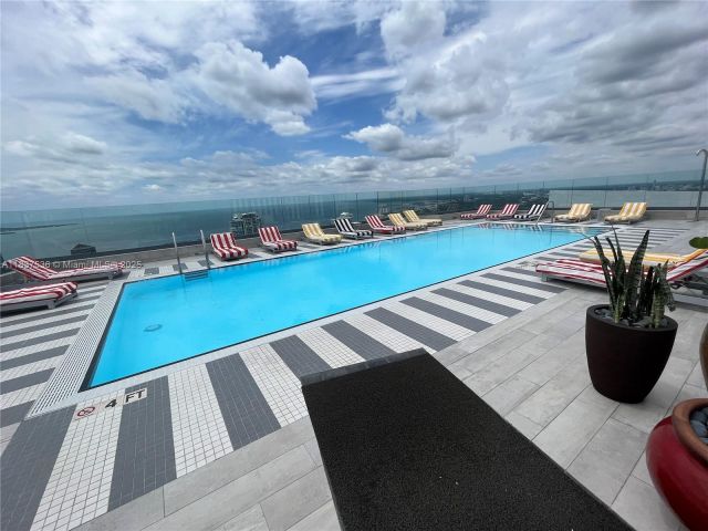 Apartment for sale  Unit #1207 - photo 6267379