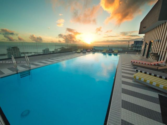 Apartment for sale  Unit #1207 - photo 6267382