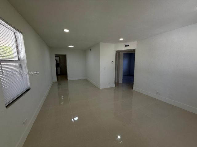 Home for rent at 1494 W 34th St 0 - photo 6267439