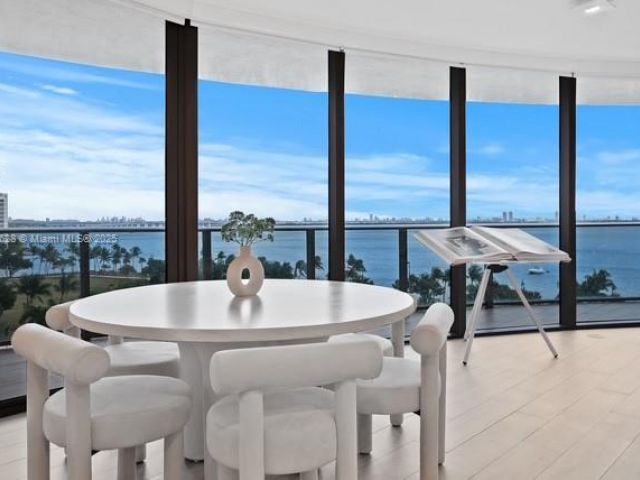 Apartment for sale  Unit #715 - photo 6268560