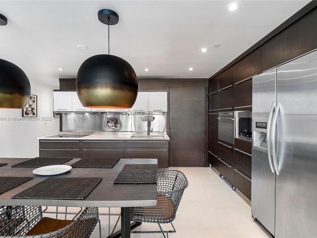 Apartment for rent  Unit #527 - photo 6269135