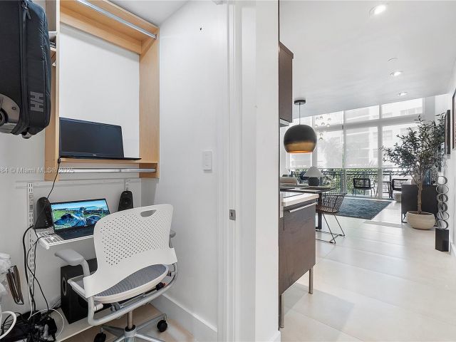 Apartment for rent  Unit #527 - photo 6269142