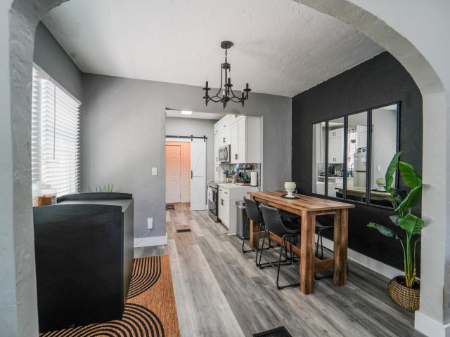 Home for sale at 933 38th Street - photo 6281264