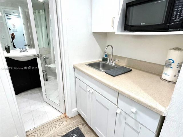 Apartment for sale  Unit #1515 - photo 7438032