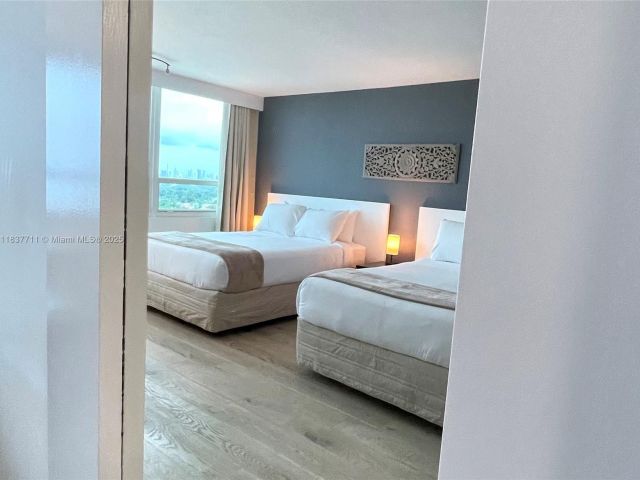 Apartment for sale  Unit #1515 - photo 7438033