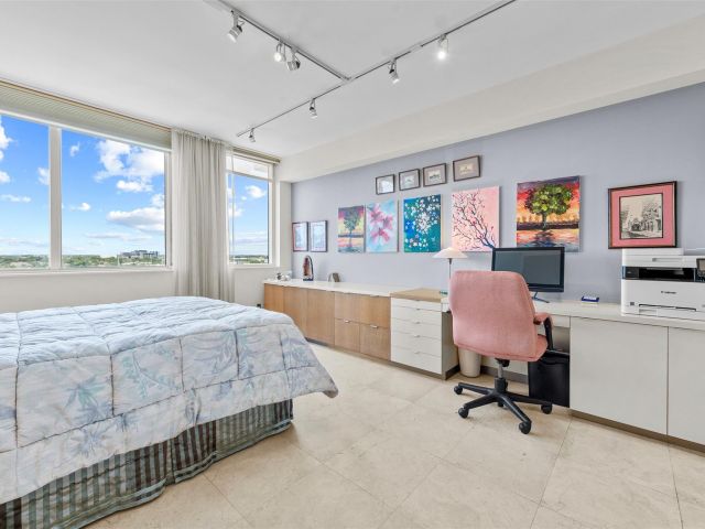 Apartment for sale  Unit #701S - photo 6277690