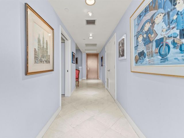 Apartment for sale  Unit #701S - photo 6277693