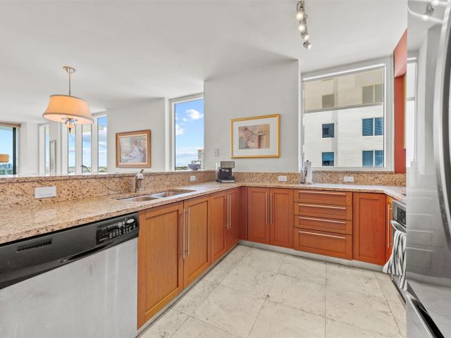 Apartment for sale  Unit #701S - photo 6277696