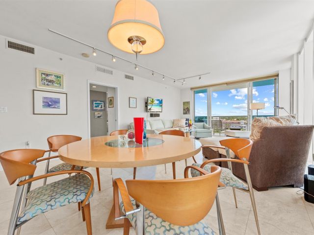 Apartment for sale  Unit #701S - photo 6277698