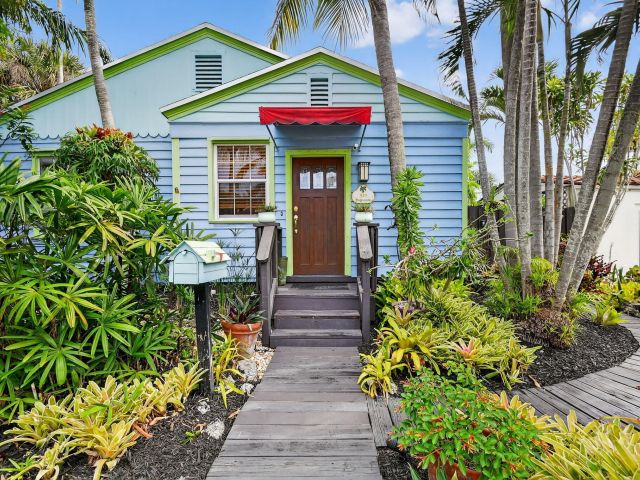 Home for sale at 523 31st Street - photo 6281731