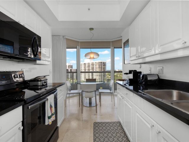 Apartment for sale  Unit #1504 - photo 6272727