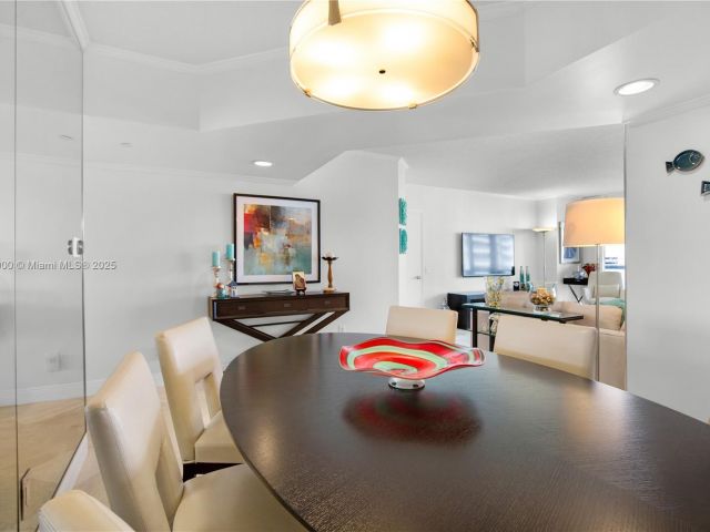 Apartment for sale  Unit #1504 - photo 6272729