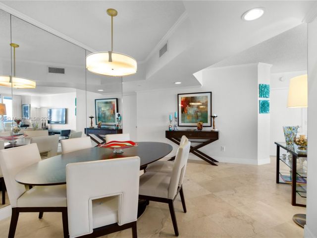 Apartment for sale  Unit #1504 - photo 6272730