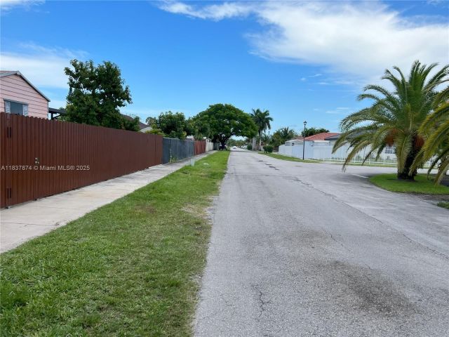 Home for sale at 12554 SW 211th Ter - photo 6270853