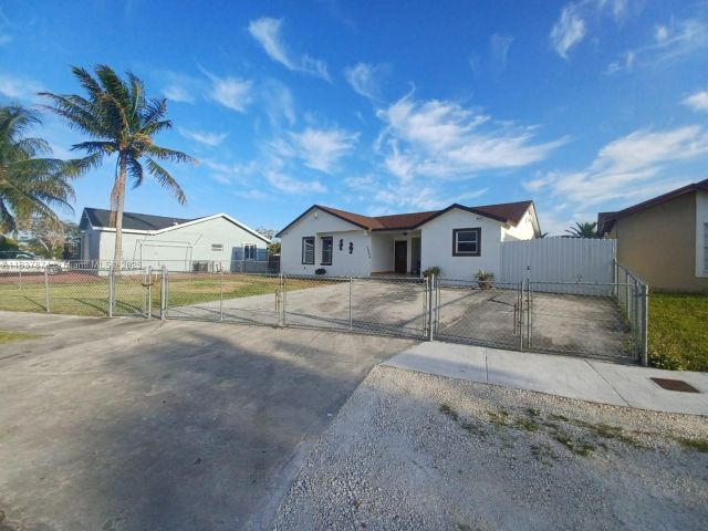 Home for sale at 12554 SW 211th Ter - photo 6270857