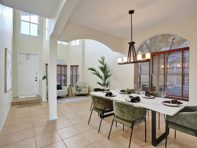 Home for sale at 4283 S Magnolia Cir - photo 6274315