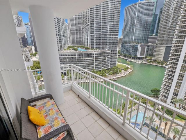 Apartment for sale  Unit #2006 - photo 6276934