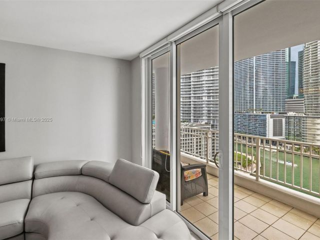 Apartment for sale  Unit #2006 - photo 6276938