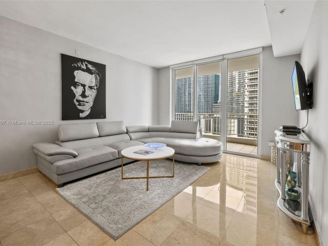 Apartment for sale  Unit #2006 - photo 6276941