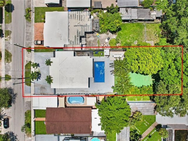 Home for sale at 480 NW 53rd Ave - photo 6274352