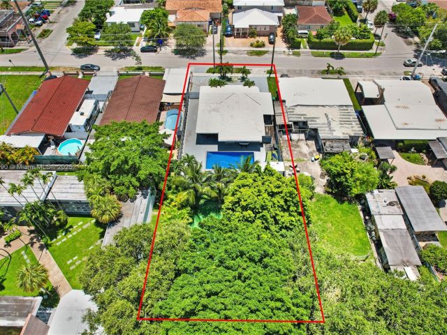 Home for sale at 480 NW 53rd Ave - photo 6274354