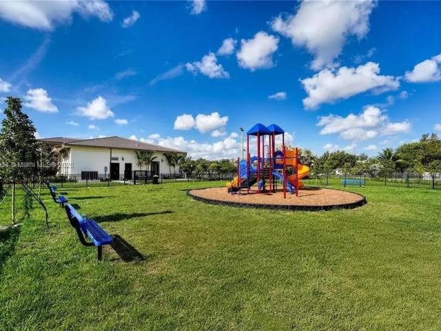 Home for rent at 2437 NW 119th Ter - photo 6270860